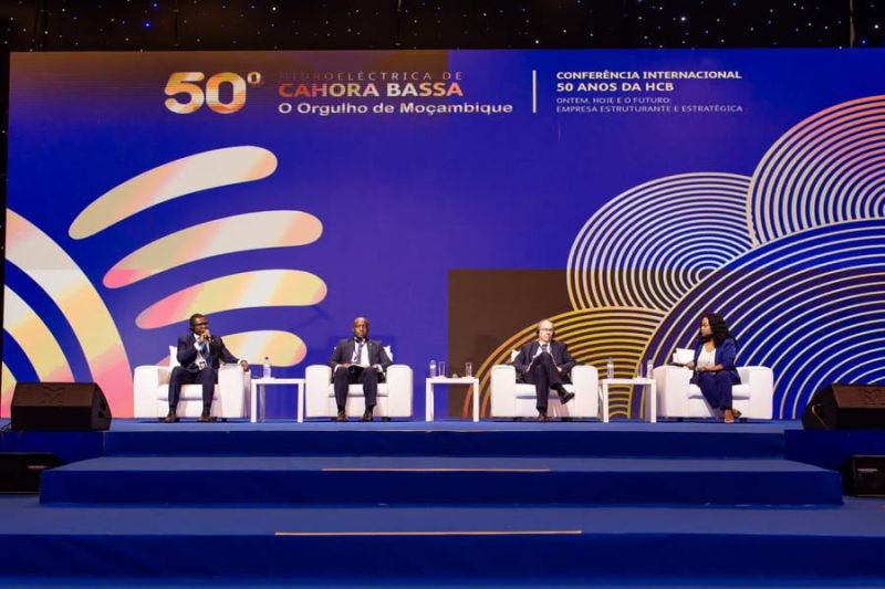 Conferência Internacional HCB 50 anos – Painel 1 – O papel dos empreendimentos hidroeléctricos no desenvolvimento das economias da região